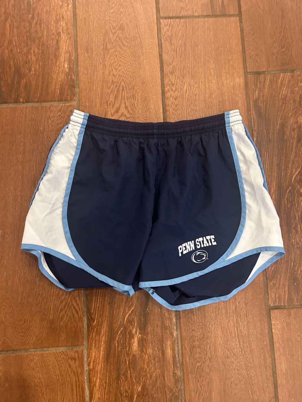 Penn state size XL women’s shorts
